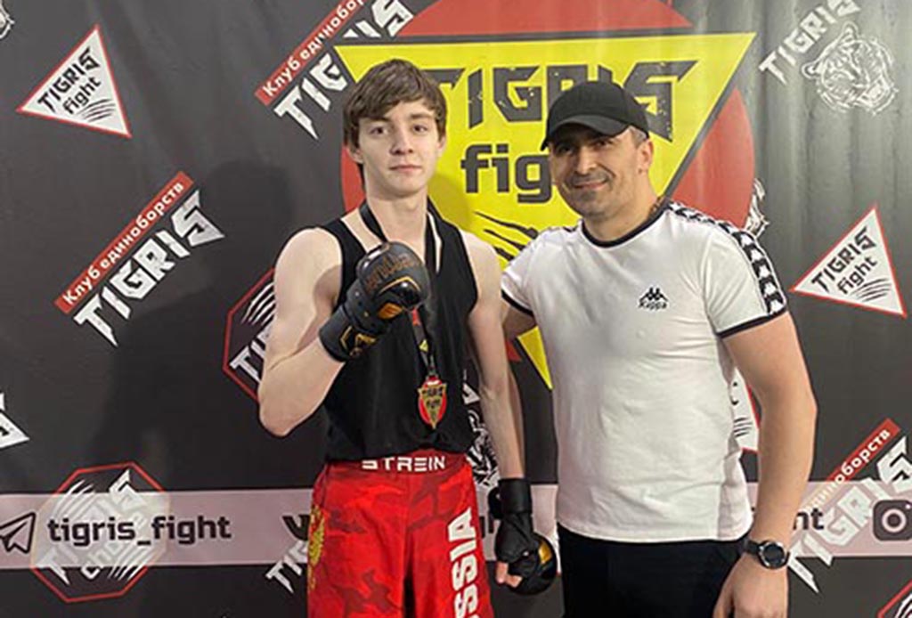 «Постоянство решает все»: интервью с Рахимом Хасаевым о пути бойца, мотивации и верности команде