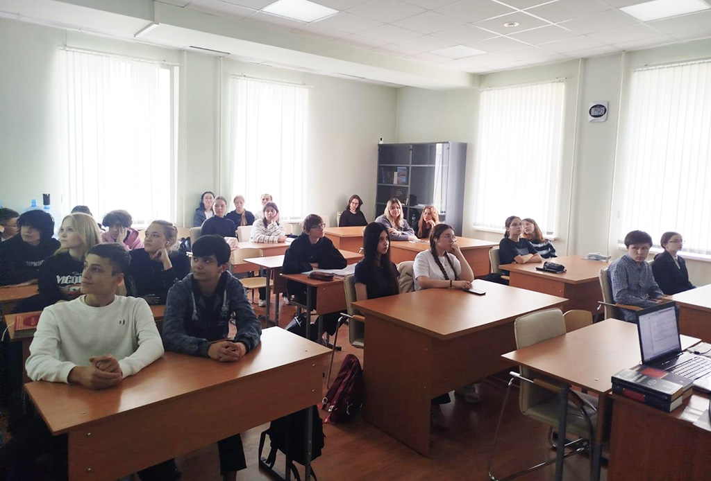 Состоялась открытая лекция по истории для студентов 1 курса