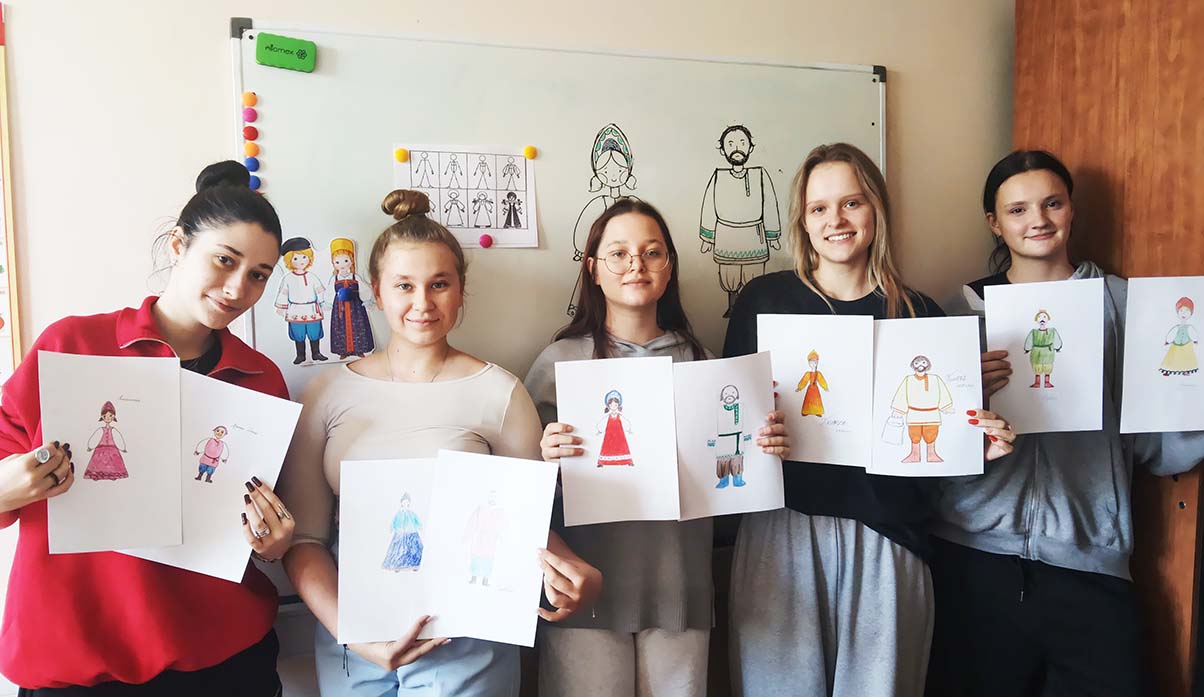 «Как научить ребёнка рисовать человека: студенты специальности „Преподавание в начальных классах“ отработали методику на открытом занятии»